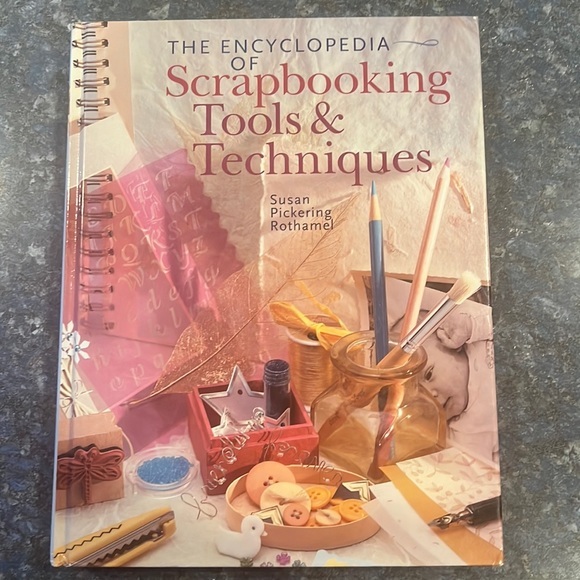 🚫 The Encyclopedia of Scrapbooking | Tools and Techniques |‎ Hardcover - Picture 1 of 6